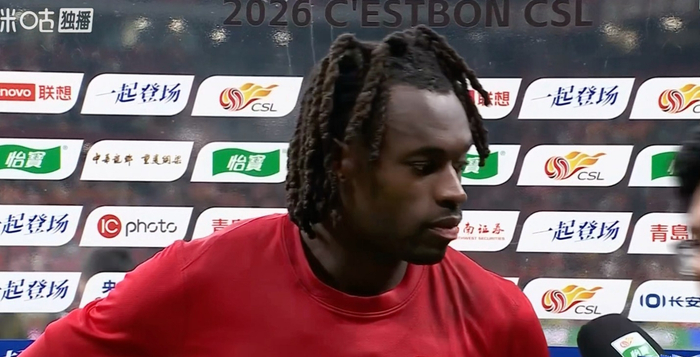 升班马重庆铜梁龙中超三轮不败领跑黑马行列